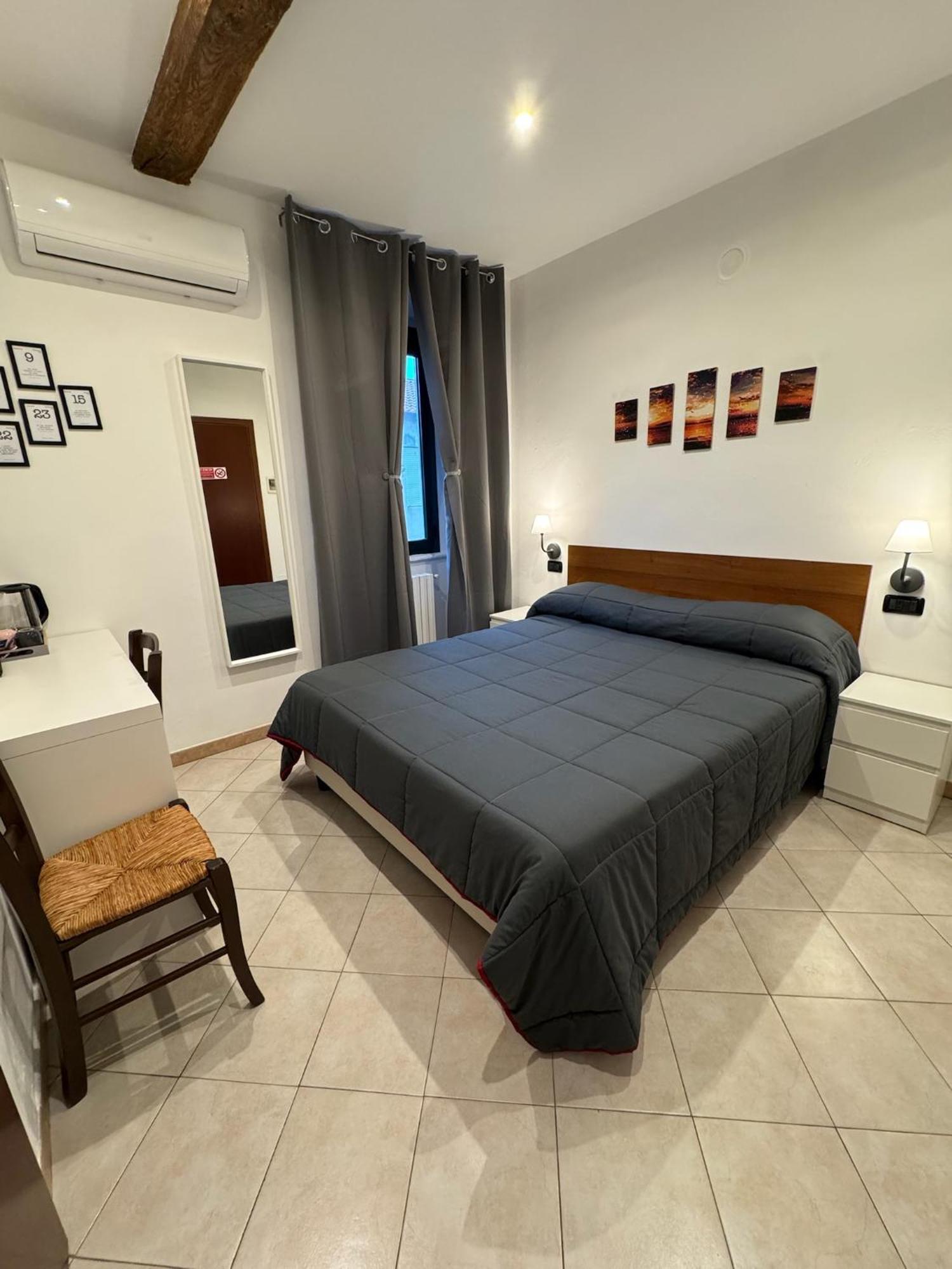 Hotel Duca Di Tromello ภายนอก รูปภาพ